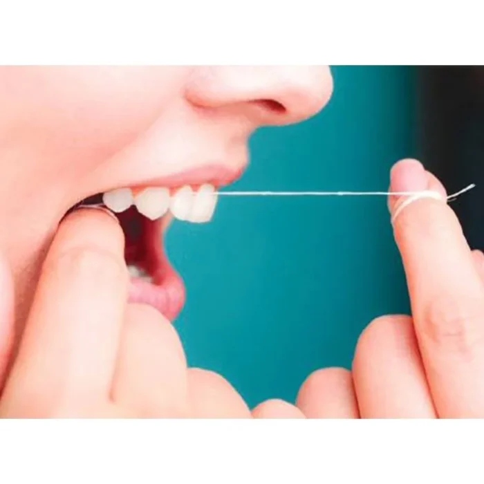 ⁦خيط شمعي لتنظيف مابين الاسنان من تيسي-  50 متر⁩ - الصورة ⁦2⁩